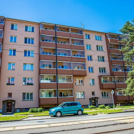 * Premium Apt * Netflix, Self Check-in & Parking Apartamento Ostrava